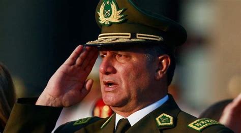 Los chats que muestran cómo el general Villalobos .